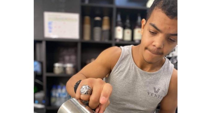 Breward's Coffee Shop helps young people with learning difficulties to get to know the world of work

